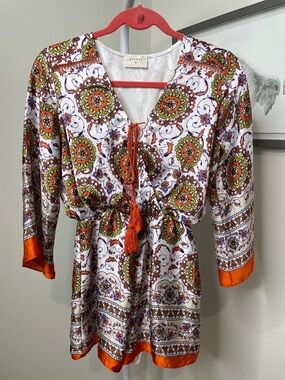 🎯Everly Silky Medallion Print Romper